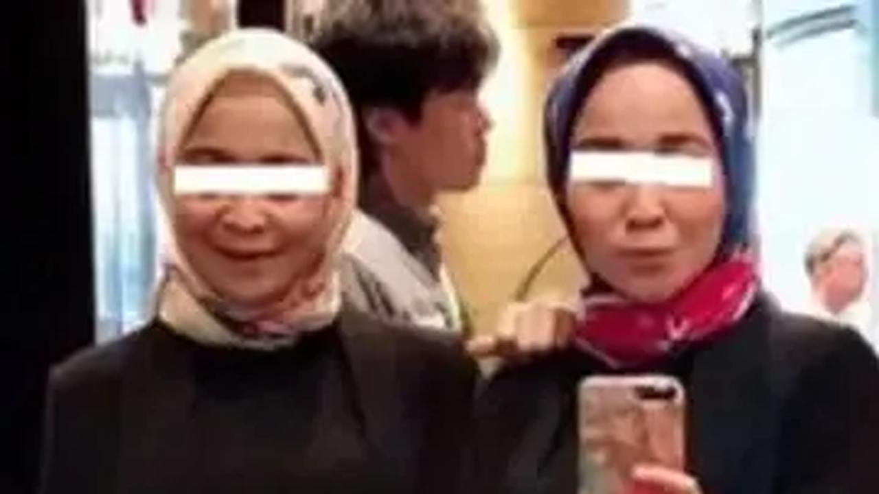 Tipu-Tipu Si Kembar Rihana Rihani hingga Berujung Penjara