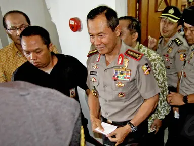 Kapolri Jenderal Pol Sutarman mendatangi KPU Pusat, Jakarta, Jumat (9/5/2014). (Liputan6.com/Faizal Fanani)