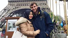 Malah pria bernama Michael itu sampai memutuskan untuk pindah ke agama Islam.