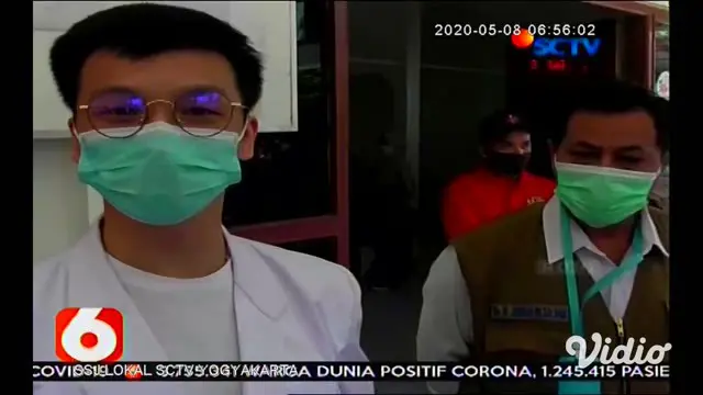 Sepuluh dokter dari 14 tenaga medis di Kabupaten Pemalang yang sebelumnya positif Covid-19 dinyatakan sembuh, setelah hasil tes ulang swab memastikan negatif. Sebelumnya, mereka terpapar corona setelah tertular dari pasien yang dirawat di sejumlah ru...