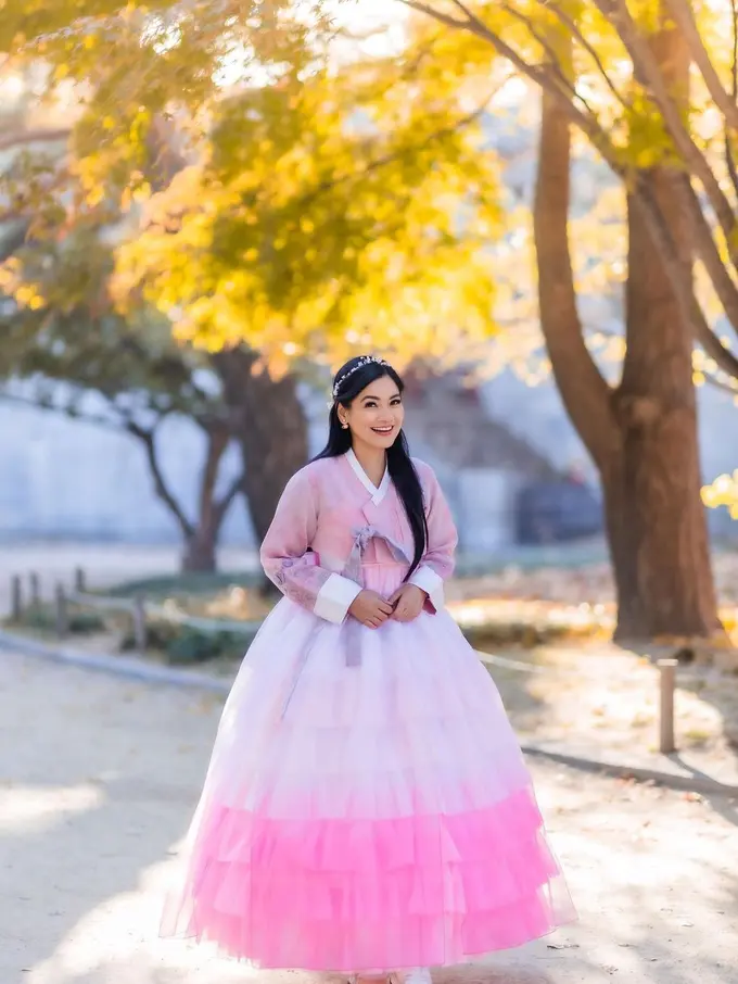 Titi Kamal liburan di Korea Selatan (Instagram/titi_kamall)