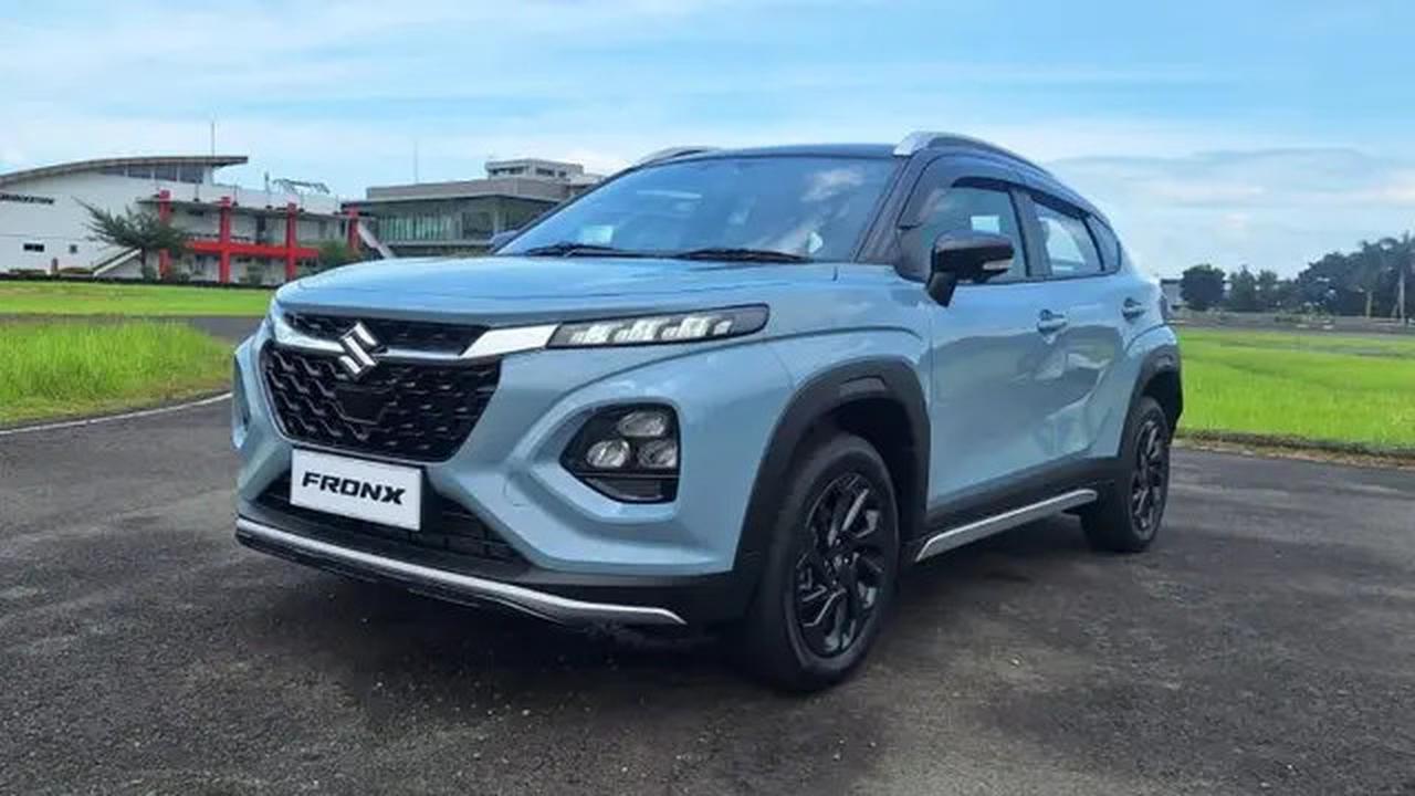 Suzuki Fronx Memiliki Ukuran Kompak dan Radius Putar Terkecil di Kelasnya