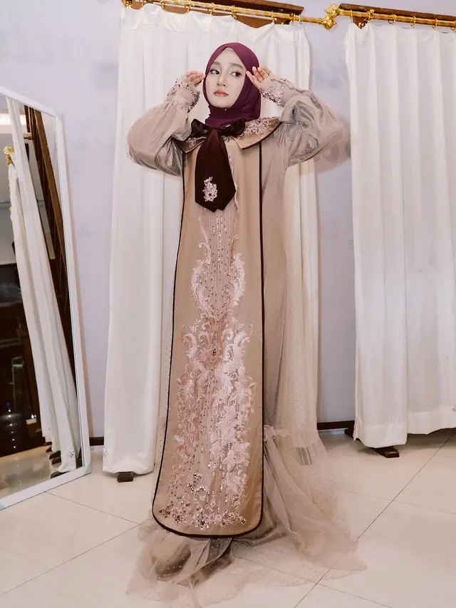 Gaya Outfit Fatin Shidqia yang Cocok untuk Anak-anak Muda (instagram/fatin30)
