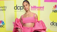 Alicia Keys berpose di Billboard Music Awards 2021 yang disiarkan pada 23 Mei 2021 di Microsoft Theater di Los Angeles, California. (RICH FURY / GETTY IMAGES NORTH AMERICA / GETTY IMAGES VIA AFP)