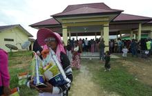 Gerakan Pangan Murah di Halteng Berubah Jadi Gratis, Ribuan Warga Tersenyum Jelang Ramadhan