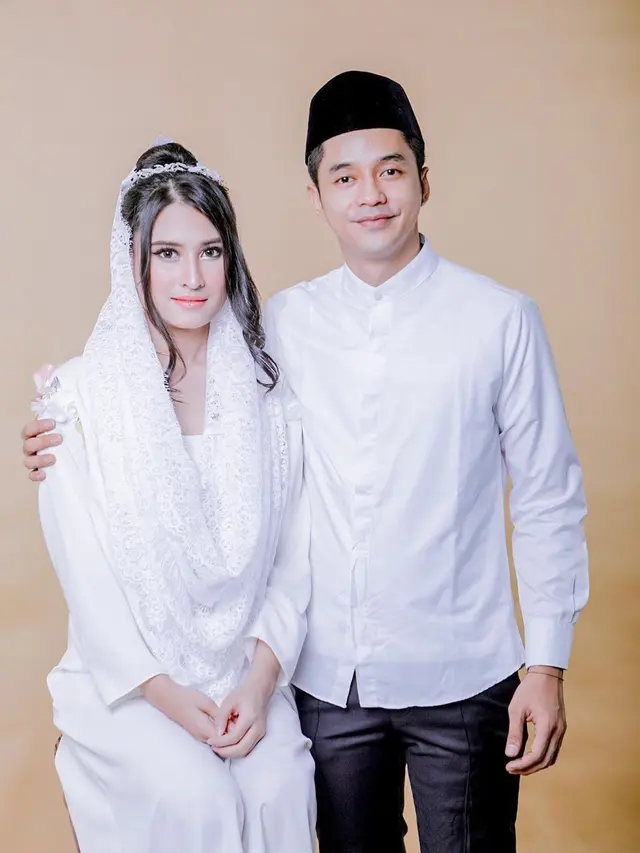 [Fimela] Adly Fairuz dan Angbeen Rishi
