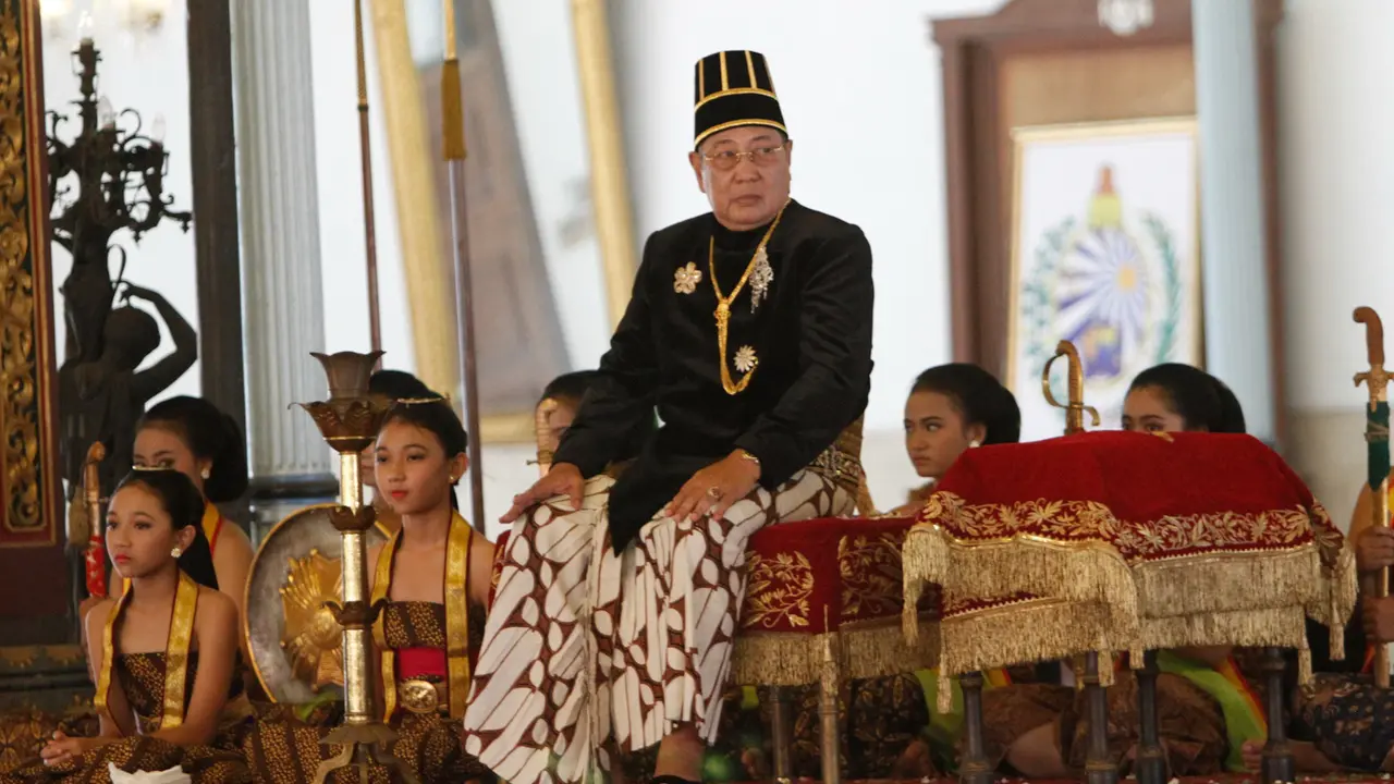 Raja Keraton Kasunanan Surakarta Sinuhun Paku Buwono XIII