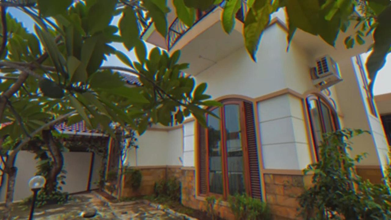Sebentar Lagi Menikah, Ini 8 Potret Rumah Frans Faisal Kakak Fuji yang Dibeli Cash - Tetap Sukses Meski Tak Berstatus Artis