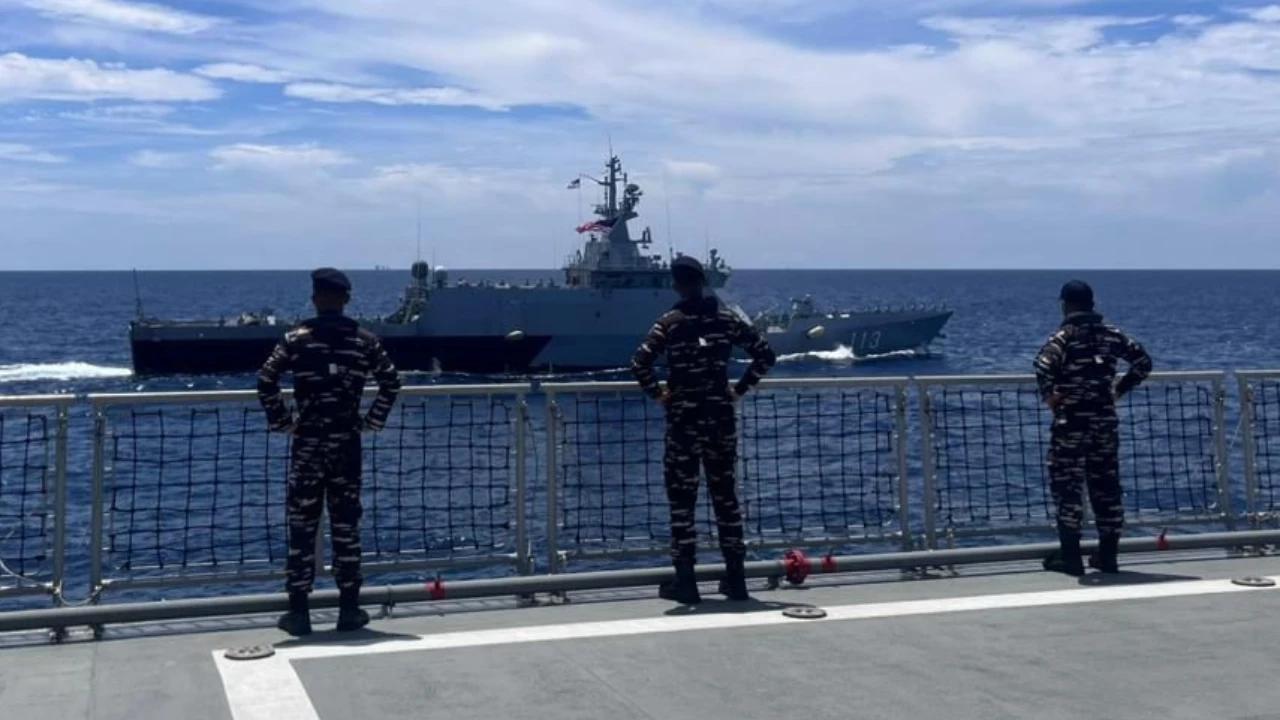 FOTO: TNI AL Gelar Latihan Laut Bersama Malaysia di Perairan Jawa