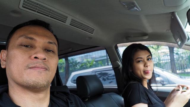 Jarang Terekspos, Ini 6 Potret Kebersamaan Andra Dewa 19 dan Putri Sulungnya