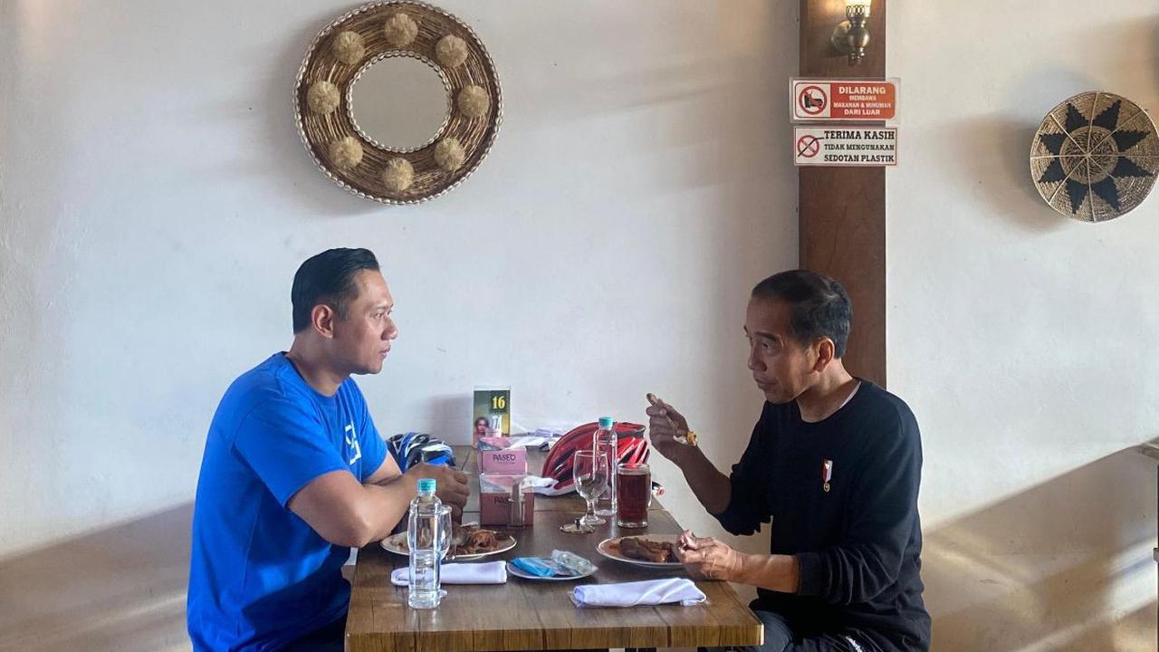 Istana Ungkap Isi Pembicaraan Jokowi dan AHY Sambil Makan Gudeg di Yogyakarta