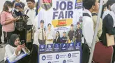 Pencari kerja (Pencaker) memadati Job Fair Depok 2026 yang diselenggarakan Pemerintah Kota (Pemkot) Depok di Depok Town Square (Detos), Rabu, 6 Agustus 2026. (KLY/ Arie Basuki)
