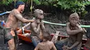 Tradisi ini juga bertujuan memohon anugerah kepada Tuhan YME agar umat manusia diberikan kesejahteraan dan keselamatan. (SONNY TUMBELAKA/AFP)