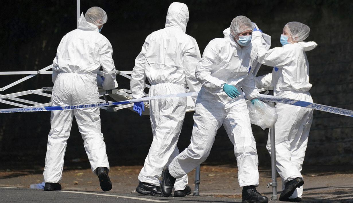 <p>Seorang pria lainnya, secara terpisah, ditemukan tewas di ruas jalanan lainnya di luar pusat kota Nottingham pada waktu bersamaan. (Jacob King/PA via AP)</p>