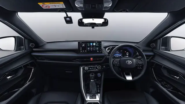 Interior Toyota Yaris cross Nightshade