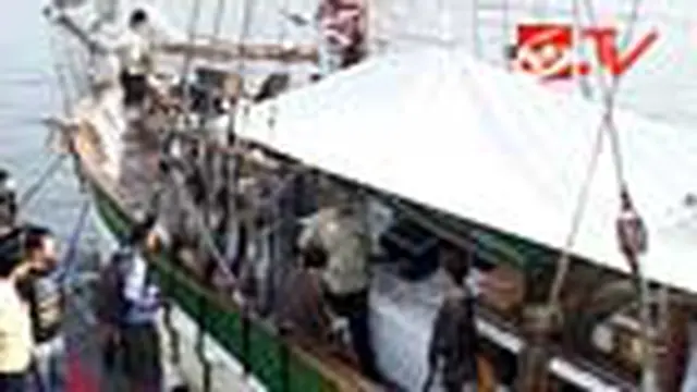 Kapal Vega Membawa Misi Kemanusiaan