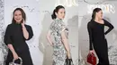 Rossa, Luna Maya, dan Julie Estelle tampil dengan gaya mahal saat hadiri acara Dior di Jakarta. [@lunamaya @julstelle @lunamaya]