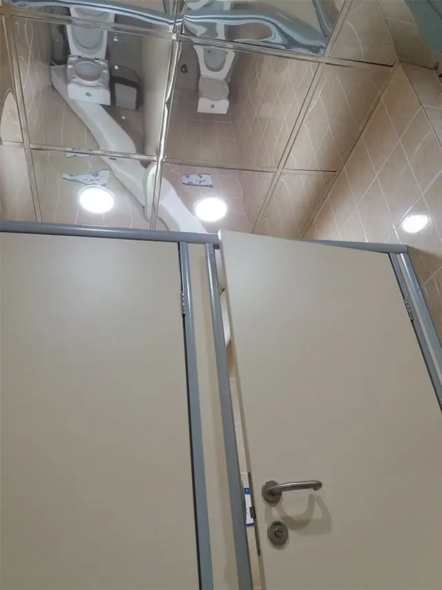 Bentuknya Nampak Gagal, 6 Desain Tempat Ini Jadi Terlihat Aneh. (Sumber: Brightside.me)