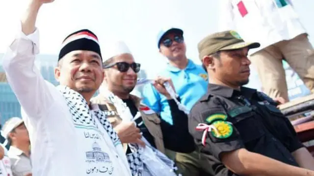 Ketua Fraksi PKS DPR RI Jazuli Juwaini menilai agresi militer yang dilakukan Israel di wilayah Gaza, Palestina layak disebut kejahatan kemanusiaan.