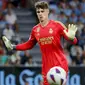 Kepa Arrizabalaga telah menjalani debutnya bersama Real Madrid saat bersua Celta Vigo pada laga pekan ketiga La Liga di Abanca-Balaidos, Sabtu (26/8/2023) dini hari WIB. Hasilnya, Kepa mencatatkan clean sheet dan membawa Madrid menang 1-0. (AP Photo/Lalo R. Villar)