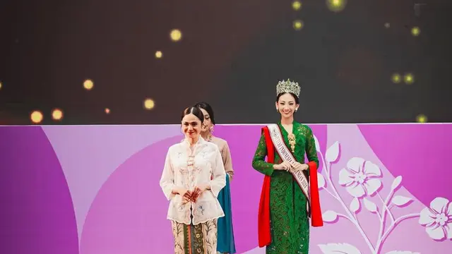 Syifa Hadju saat Hari Kebaya Nasional