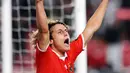 Kegembiraan bek Benfica David Luiz di laga lanjutan Liga Portugal melawan Naval di Luz Stadium, Lisbon, 9 November 2009. AFP PHOTO / FRANCISCO LEONG 