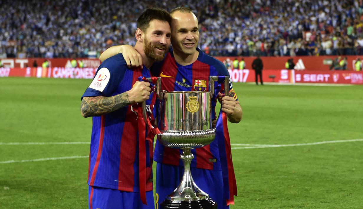 Andres Iniesta. Merupakan senior Lionel Messi di La Masia. Selama 14 tahun bermain bersama hingga 2018, Andres Iniesta merupakan pemberi assist terbanyak bagi gol-gol Lionel Messi. (Foto: AFP/Ander Gillenea)