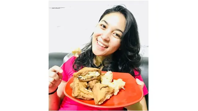 Wanita 35 tahun ini ternyata sempat tinggal di China selama beberapa tahun.