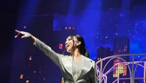 3 Momen Tak Terlupakan di Showcase Naura Ayu, Termasuk Bergelantungan di Ketinggian