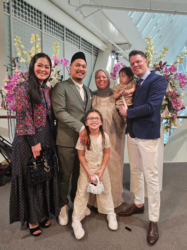 Fakta Menarik Gracia Indri, Punya Kakak Ipar Bule yang Sudah Mualaf dan Berhijab