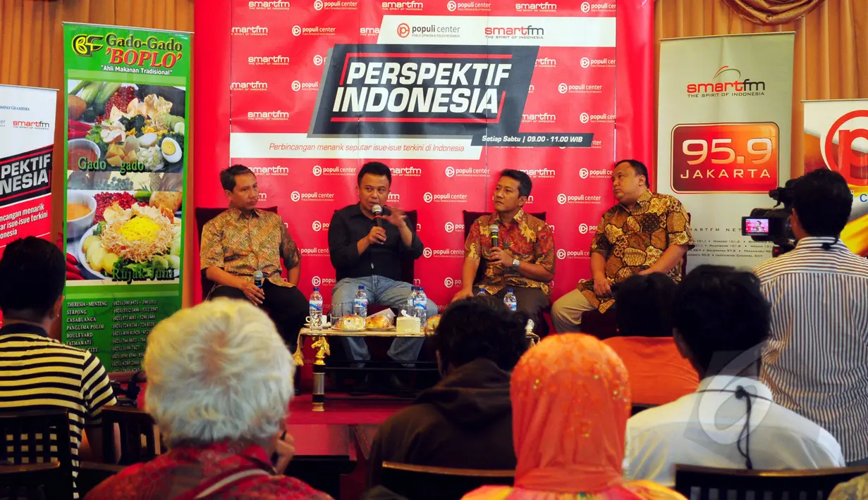Suasana acara diskusi 'Mengapa Blokir Situs Online?' di Jakarta, Sabtu (4/4/2015). Diskusi tersebut membahas tindakan pemblokiran terhadap 22 situs web yang dicurigai bermuatan konten Islam radikal oleh Kemenkominfo. (Liputan6.com/Yoppy Renato)