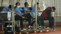 BRI Liga 1: Kalah Telak dari Arema FC, Iwan Setiawan Kutuk Kesalahan Elementer Pemain Persela