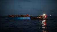 Angkatan Laut Maroko Selamatkan 331 Imigran Ilegal di Pantai Mediterania