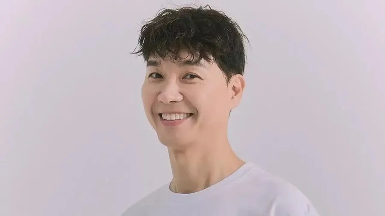 Komedian Park Soo Hong