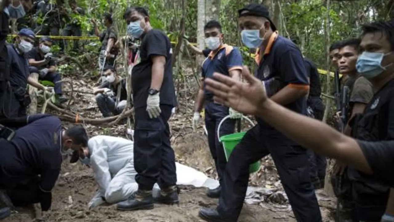 Pejabat Militer Thailand Menyerah Atas Skandal Pedagangan Manusia