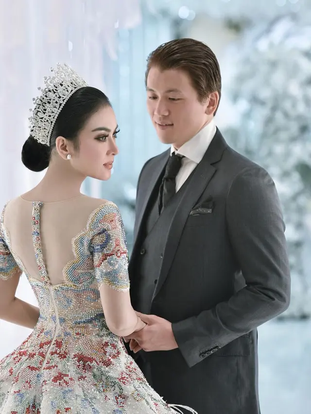 Sudah Enggak Sendiri, 5 Seleb Ini Jalani Puasa Bareng Pasangan