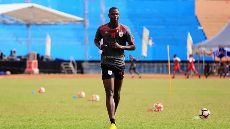 Pape Abdoulaye N'daw, Persipura Jayapura