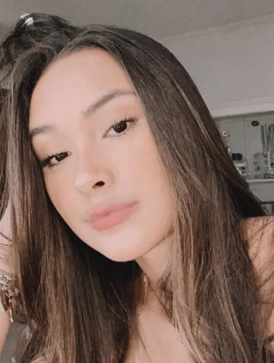 (Instagram/caitlinhalderman)