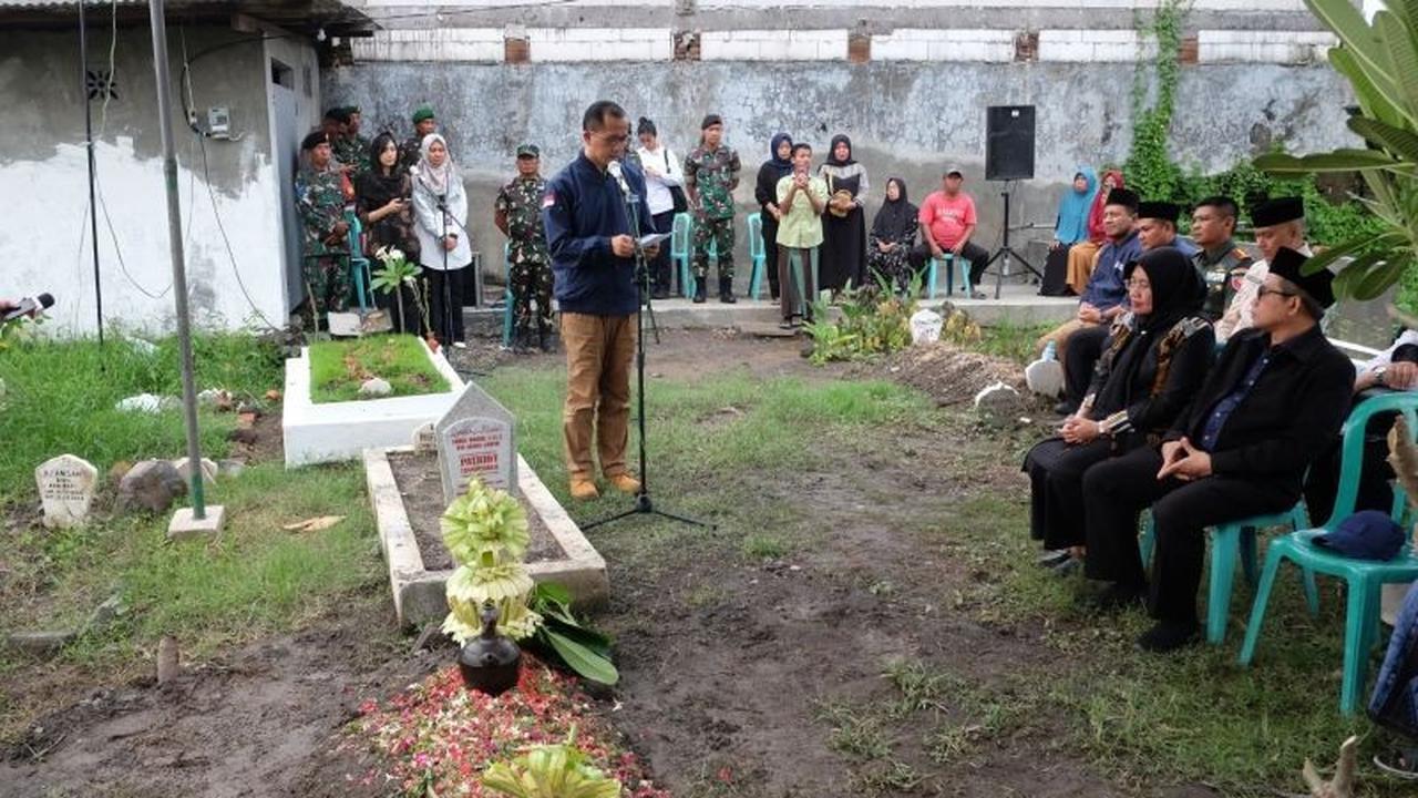 Kementrans Beri Penghargaan Patriot Transmigrasi untuk Relawan Gugur Asal Sidoarjo