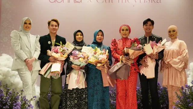Cut Meyriska dalam peluncuran koleksi Naura bareng lini busana Donna Prive di Jakarta, baru-baru ini. (Foto: Dok. Instagram @cutratumeyriska)