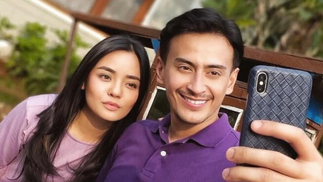 Gita Sinaga dan Habibi