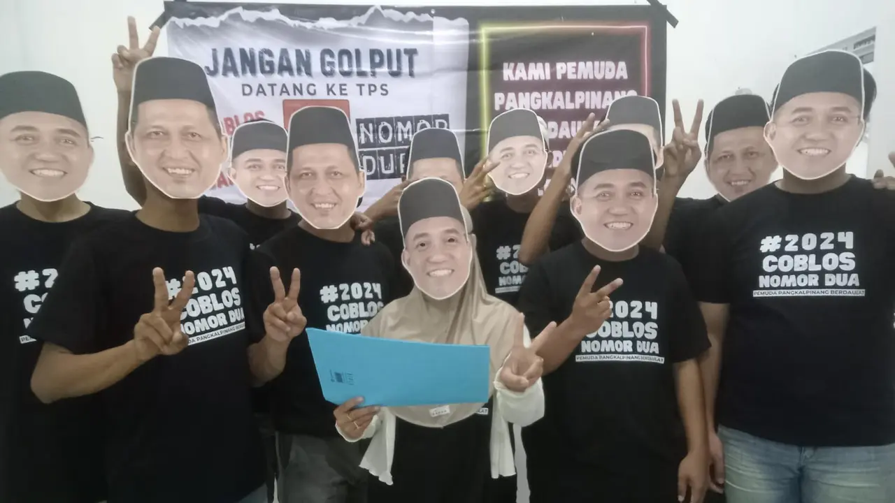 Aliansi kotak kosong mendukung pasangan calon (paslon) tunggal Wali Kota Pangkalpinang nomor urut 2 Molen-Hakim di Pilwakot 2024.