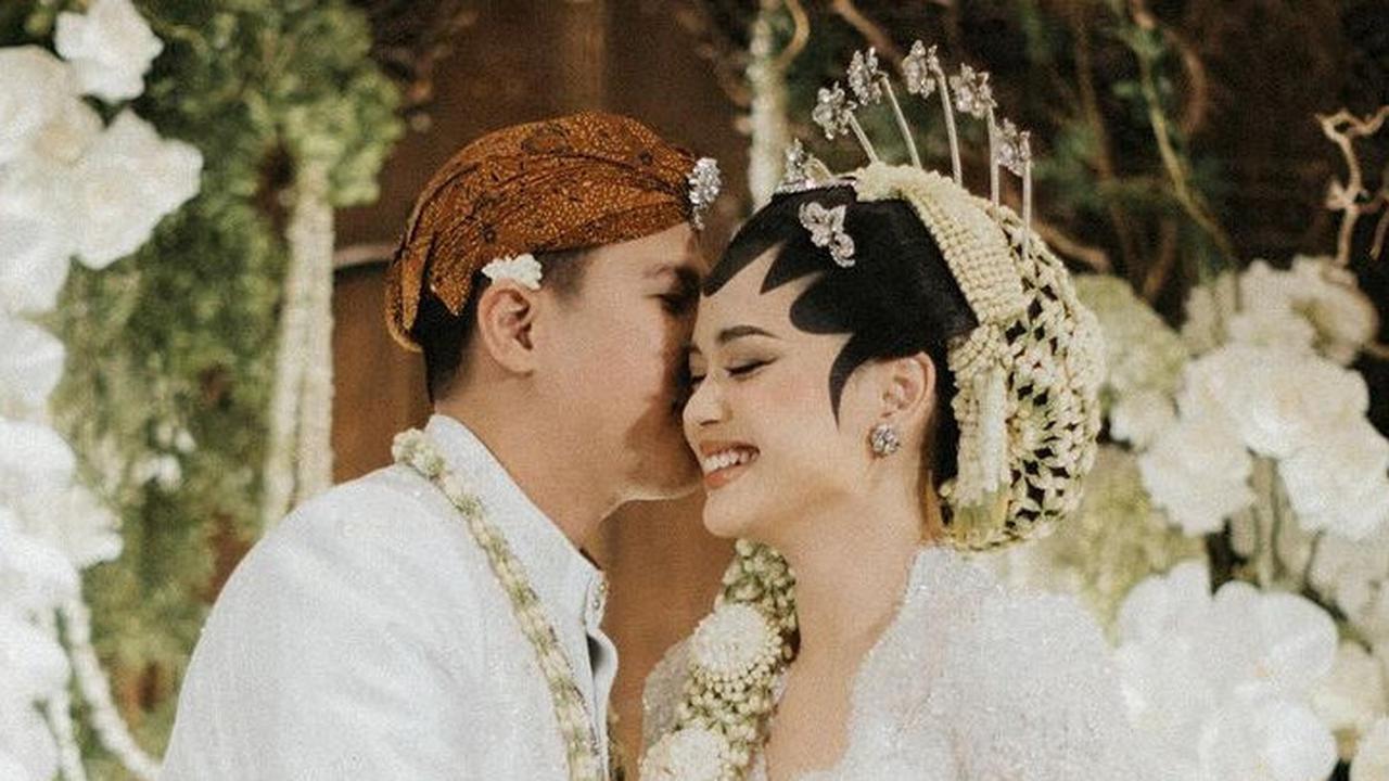 Tiba-Tiba Menikah, Nino RAN Resmi Persunting Dhabitannisa Auni dalam Busana Pengantin Adat Jawa