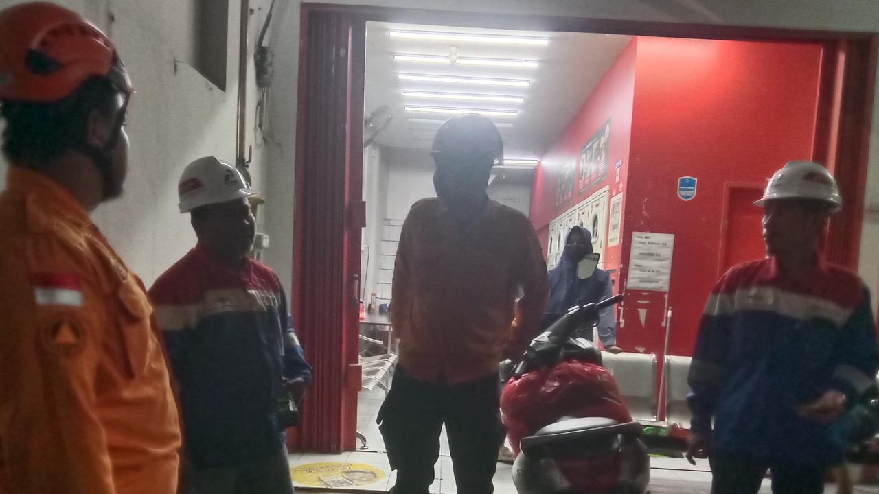 Heboh Bau Oli Terbakar dan Menyengat Bikin Warga Bekasi Tak Nyaman Sejak Senin Malam, di Mana Asalnya?
