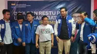 Pengurus Besar Persatuan Mahasiswa Islam Indonesia (PB PMII) deklarasi dukung Muhaimin Iskandar menjadi cawapres di Kantor PB PMII, Salemba, Jakarta, Rabu (6/9/2023). (Liputan6.com/Nanda Perdana Putra)