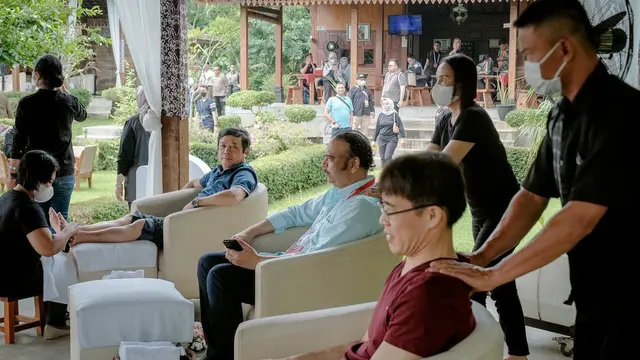 Delegasi ATF 2023 Jajal Borobudur Trail of Civilization, Kunjungi Candi dan Nikmati Jamu