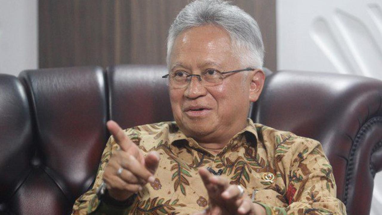 Ternyata, Gaji dan Tunjangan Menteri Satryo Soemantri Tak Sampai Rp20 juta Per bulan