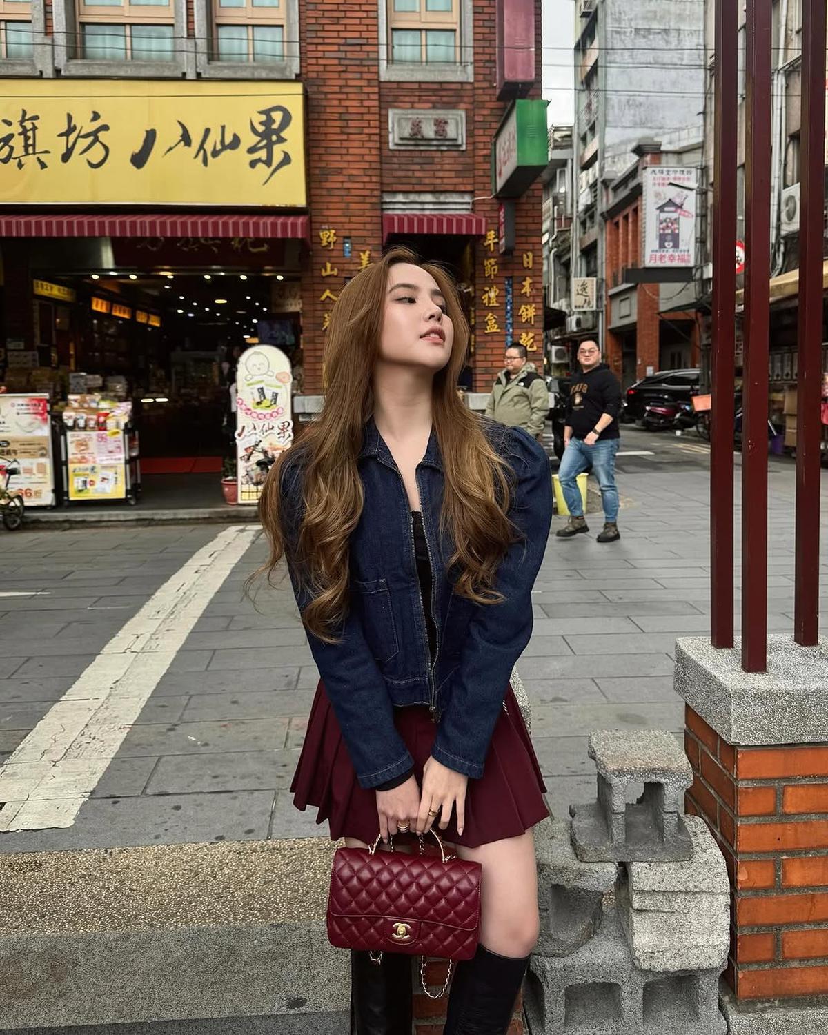 Potret Terbaru Agatha Chelsea Liburan ke Taipei, Dipuji Cantik Mirip Barbie