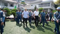 Pemerintah Lepas Pengiriman Bantuan Korban Bencana Sumatera dari Pengusaha via Kapal TNI AL