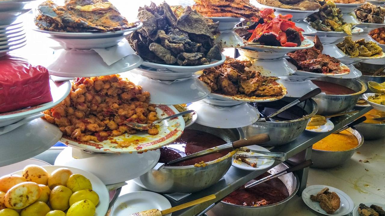 Mengenal 'Mato' Rahasia Besar di Balik Rumah Makan Padang Laris Manis dan Usahanya Langgeng Terus